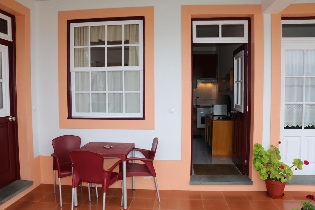 أورتا Apartamentos Sao Joao الغرفة الصورة